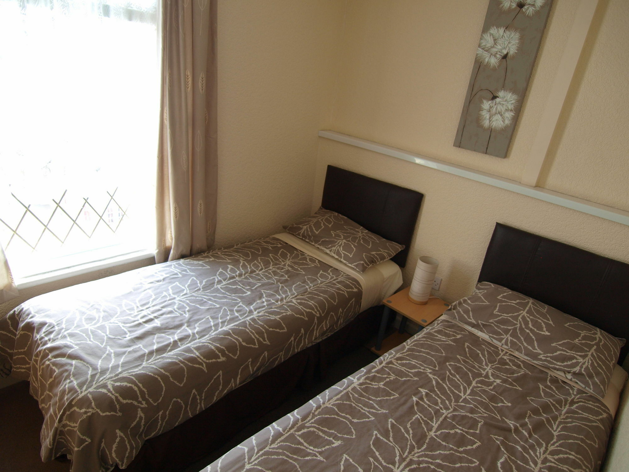 Waverley House Apartments แบล็คพูล ภายนอก รูปภาพ